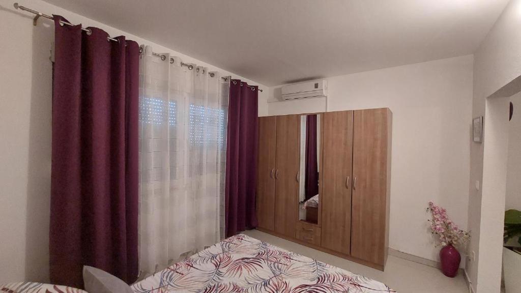 Apartments Mestral Башка-Вода Екстер'єр фото