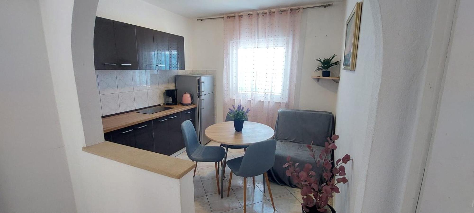 Apartments Mestral Башка-Вода Екстер'єр фото