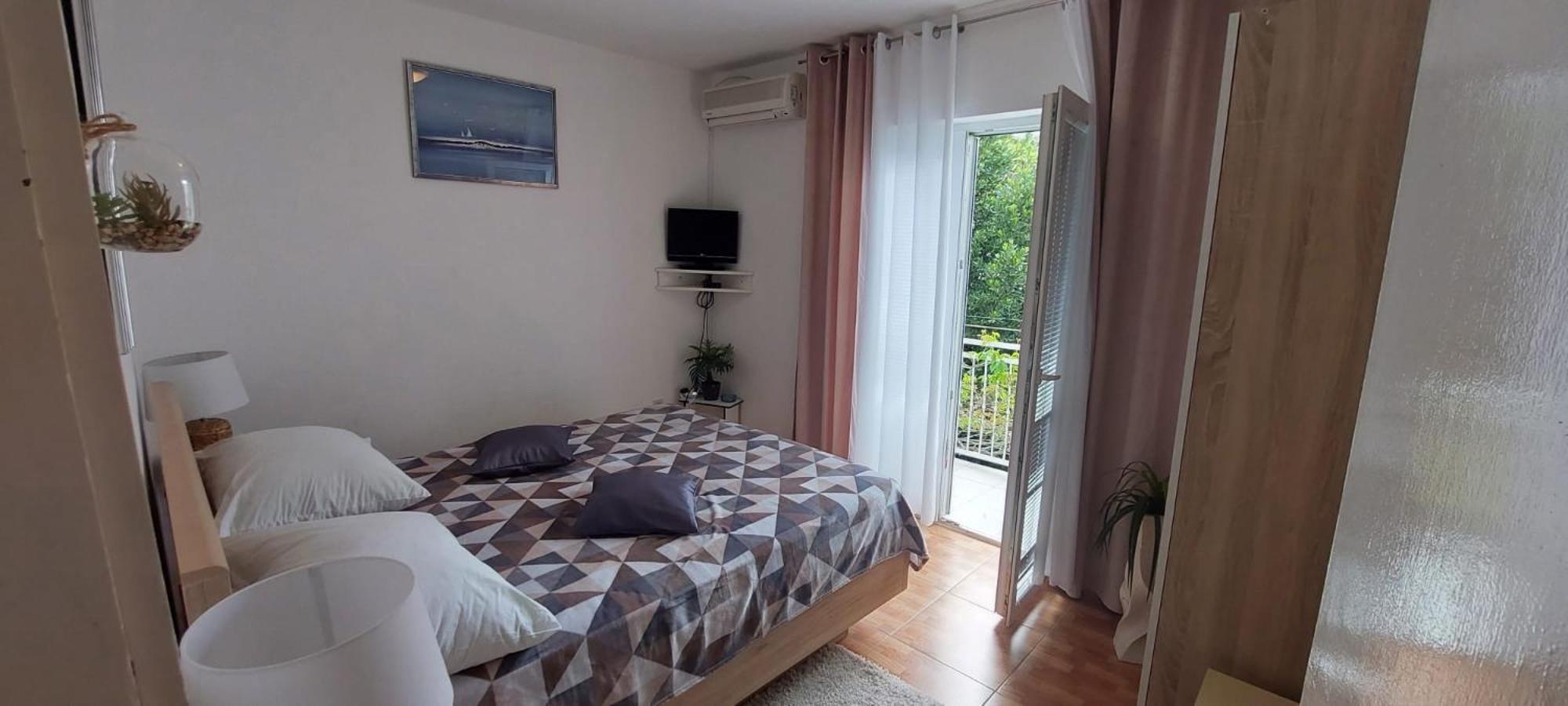 Apartments Mestral Башка-Вода Екстер'єр фото