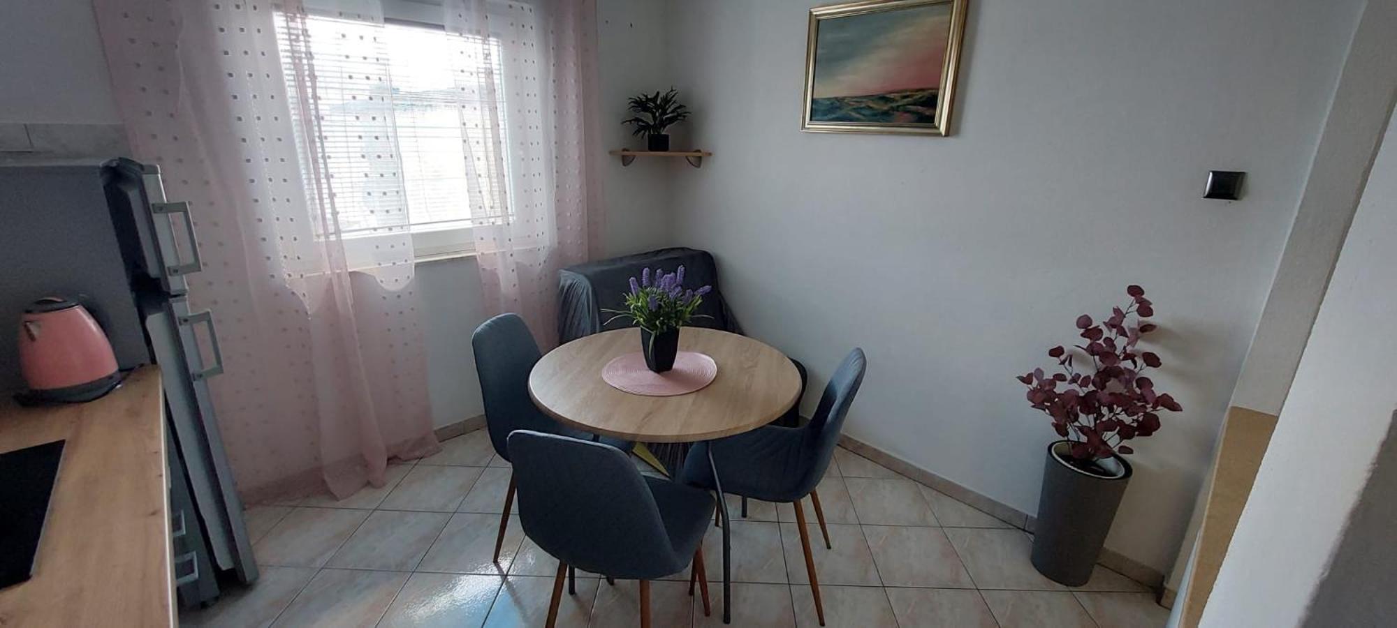 Apartments Mestral Башка-Вода Екстер'єр фото